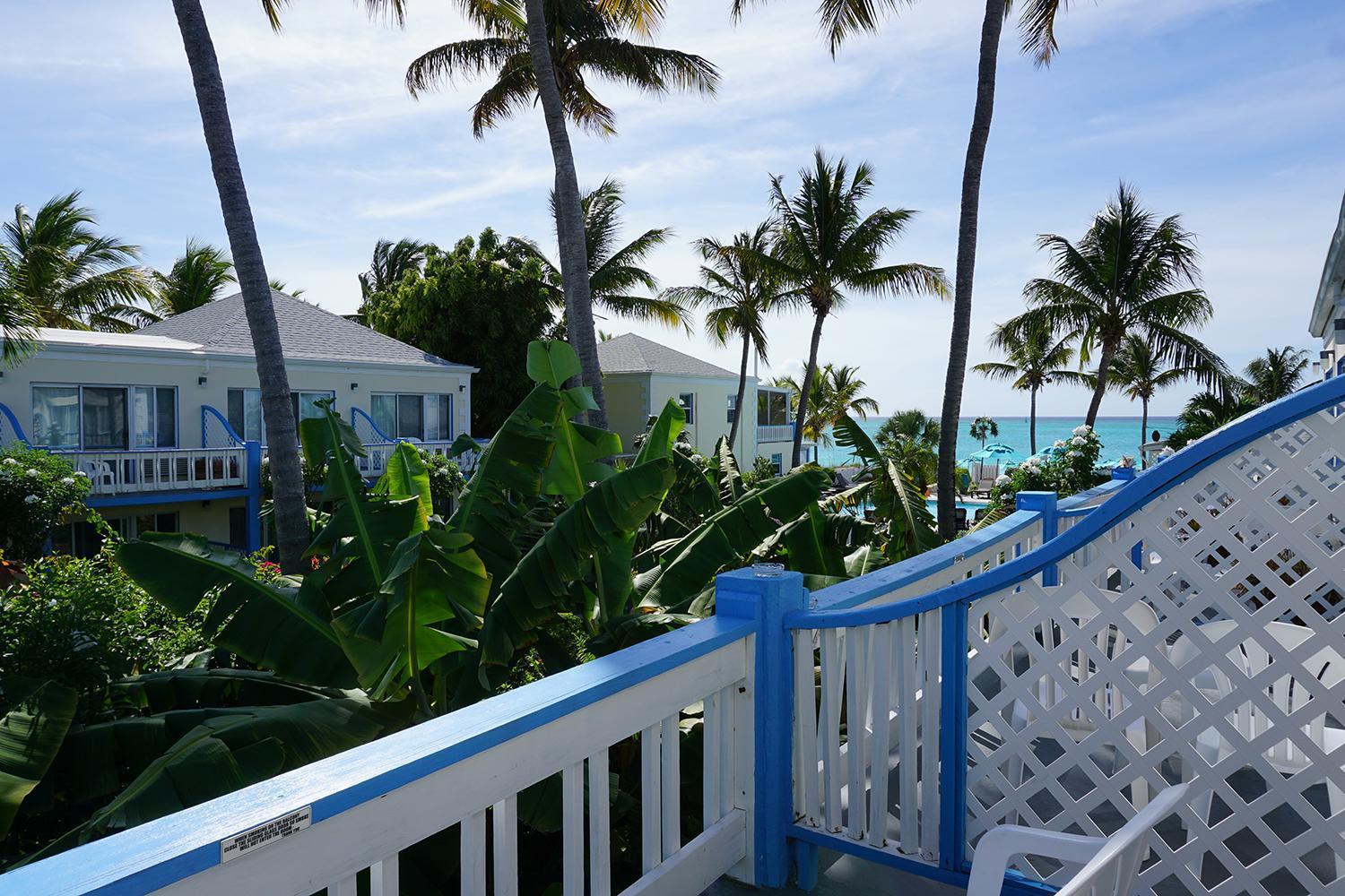 Sibonne Beach Hotel グレイス・ベイ エクステリア 写真